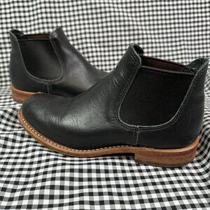 Red Wing Shoe 3461 Carol Black Leather Almond Low Ankle Boot Women's Size 5.5